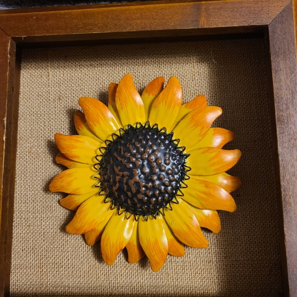 Croft and Barrow Sunflower Wall Decor - 2 - Picture 3 of 16